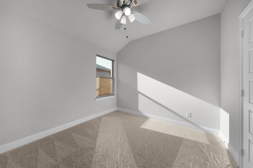 435 Cypress Property Photo 28