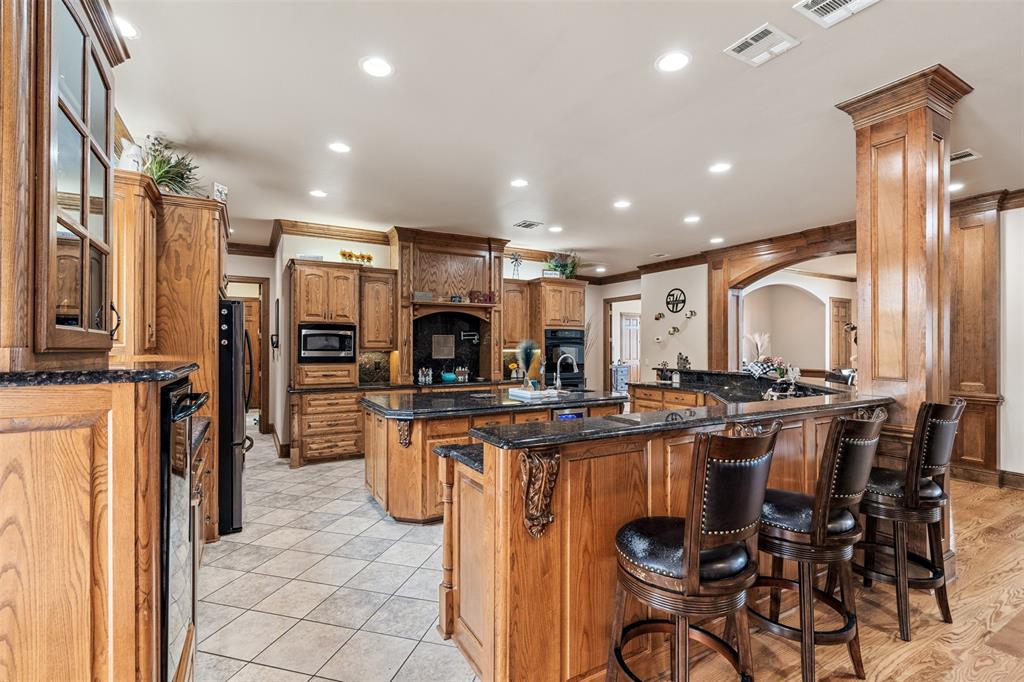 145 County Road 2327 Property Photo 12