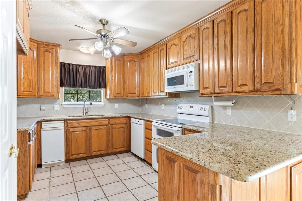 207 Aqua Vista Drive Property Photo 23
