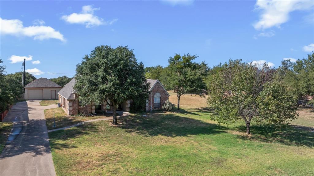 207 Aqua Vista Drive Property Photo 32