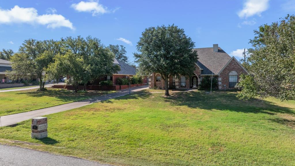 207 Aqua Vista Drive Property Photo 35