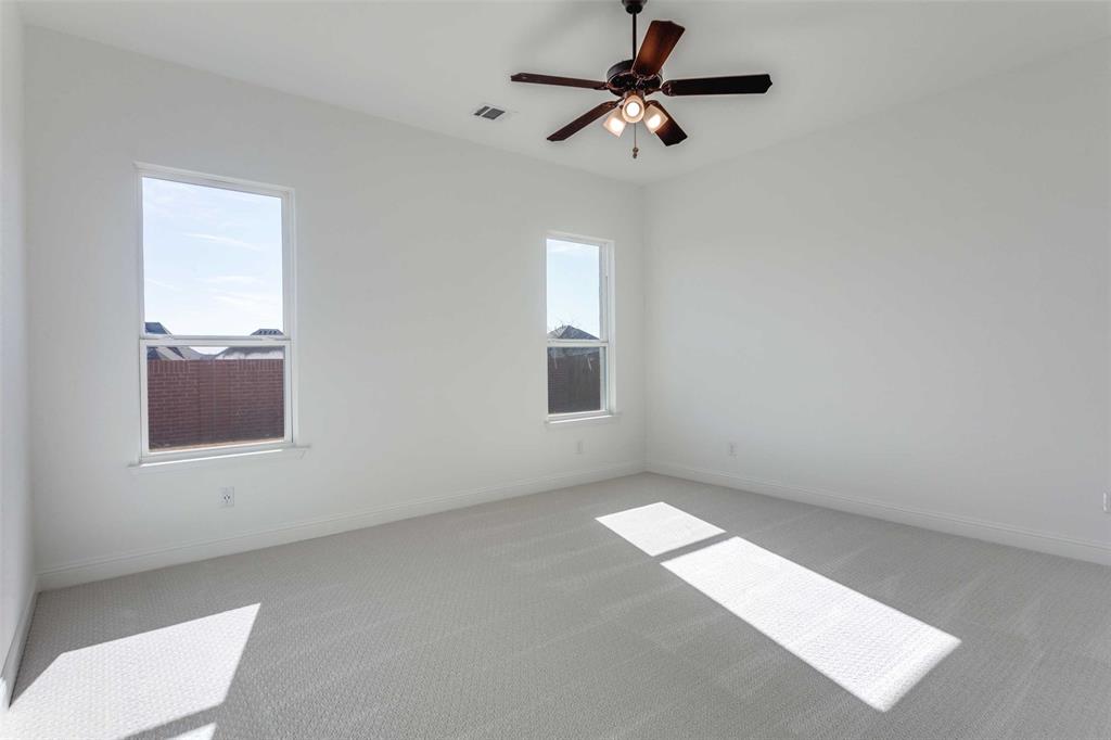 108 W Observation Drive Property Photo 9