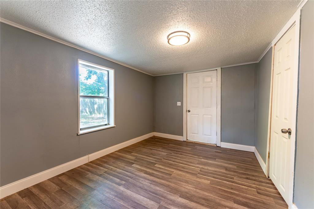 1716 Maple Avenue Property Photo 7