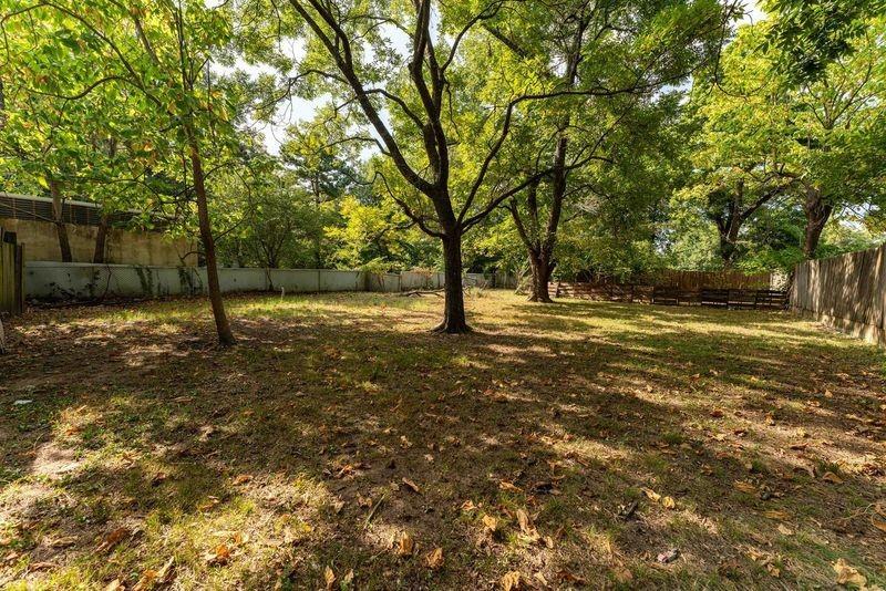 1716 Maple Avenue Property Photo 9