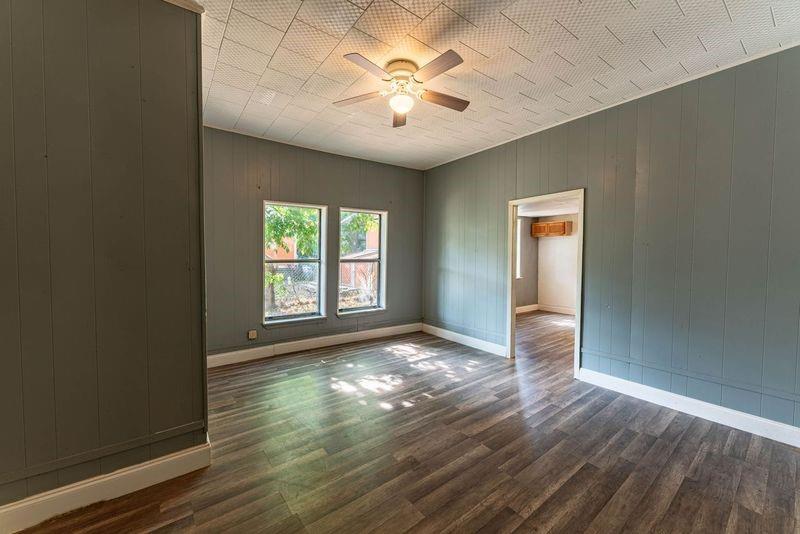 1716 Maple Avenue Property Photo 21