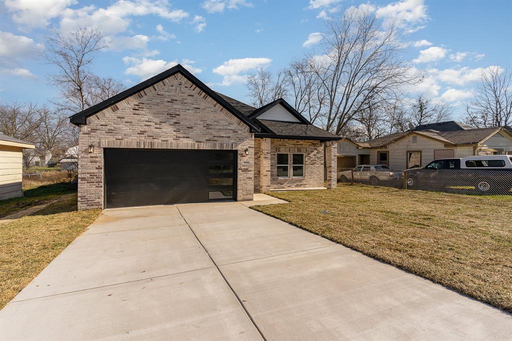 1813 Wellington Street Property Photo 11