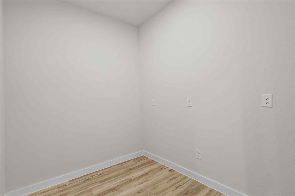 661 Landry Lane Property Photo 7