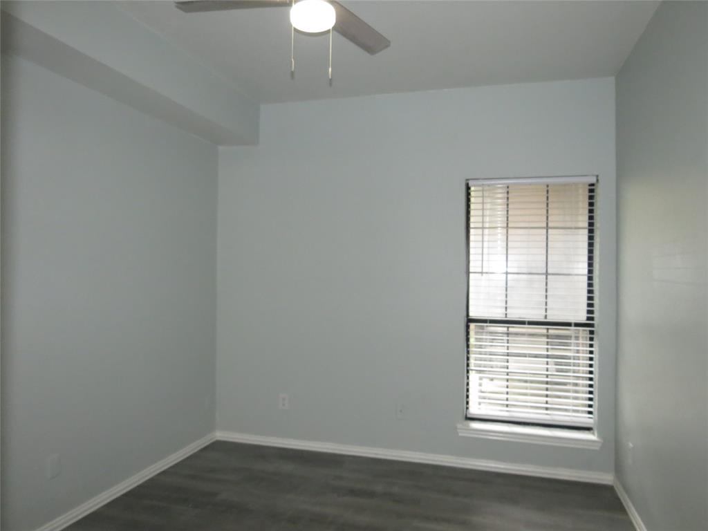 4715 N Galloway Avenue 104 Property Photo 6