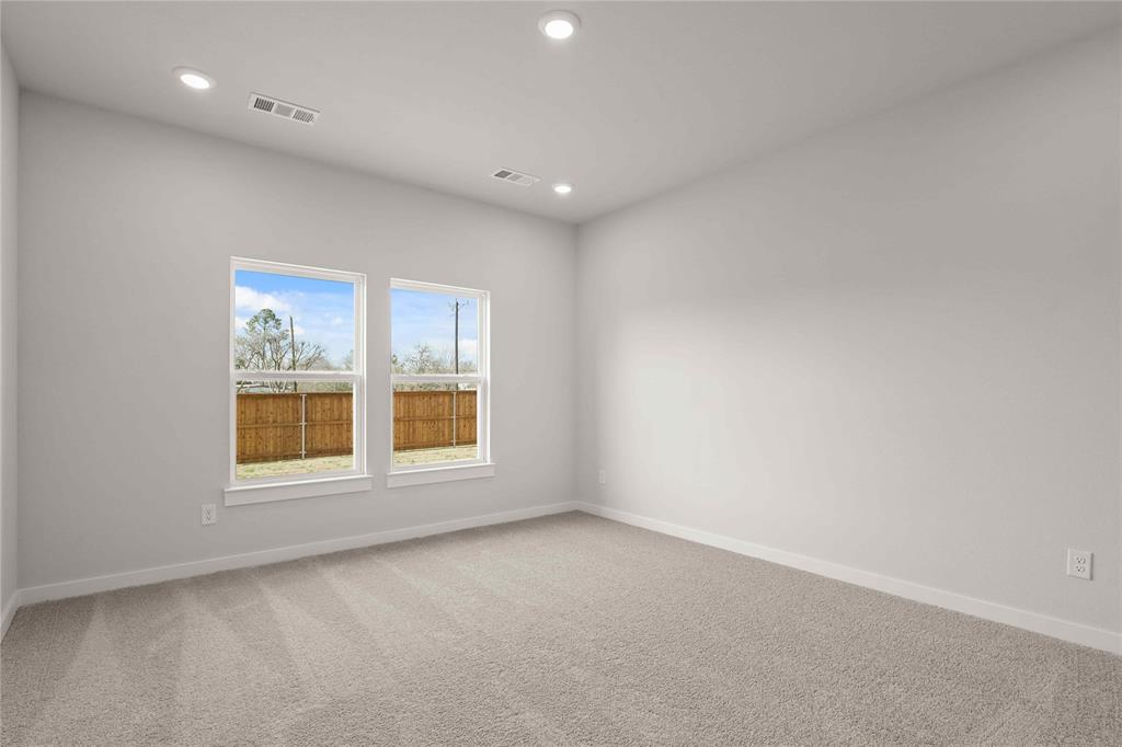 649 Landry Lane Property Photo 10