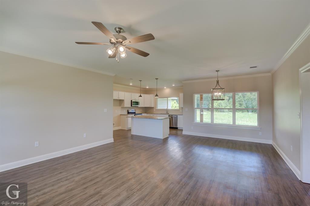 3524 Windwood Circle Property Photo 6