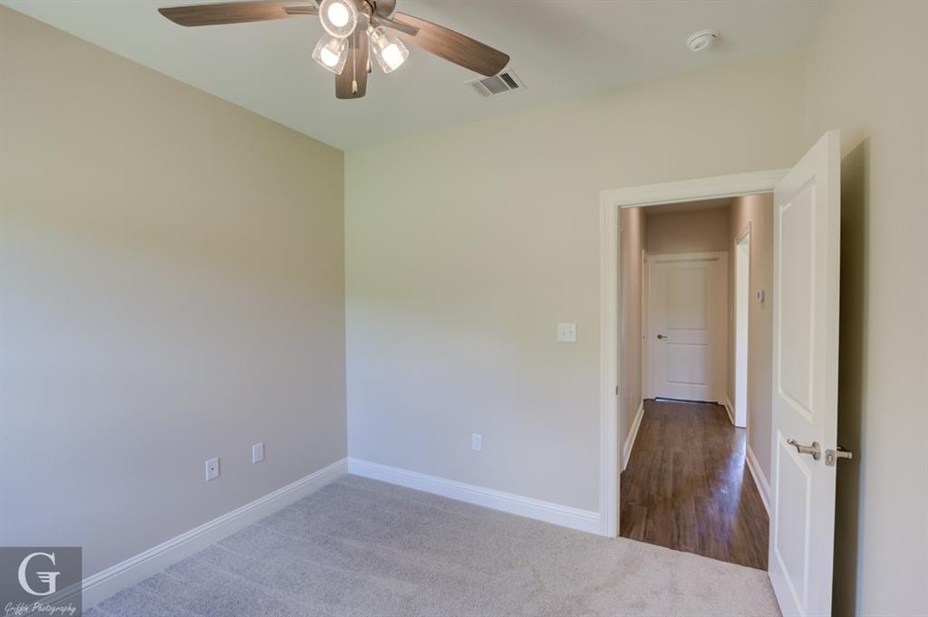 3524 Windwood Circle Property Photo 24