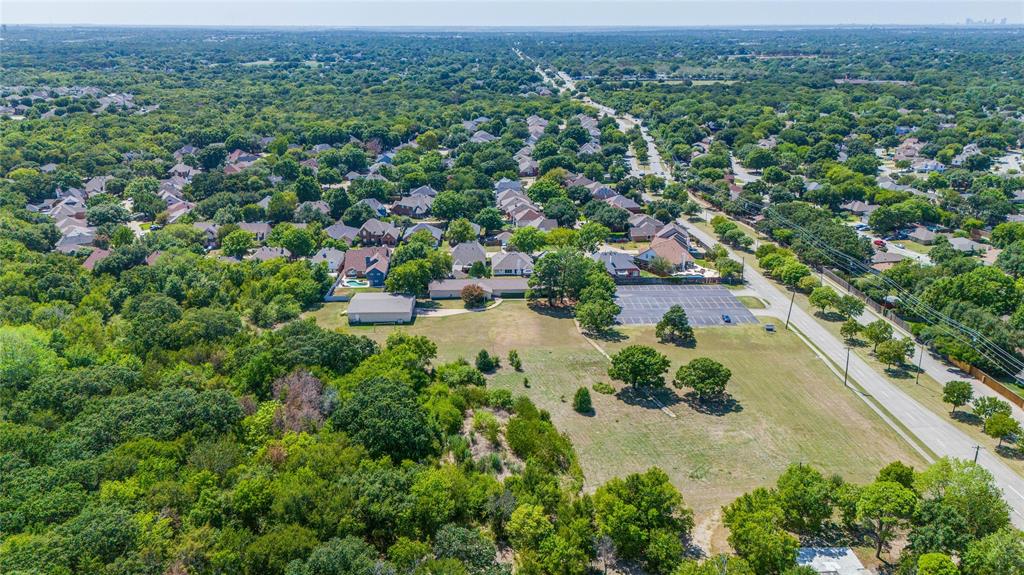 2120 W Sublett Road Property Photo 2