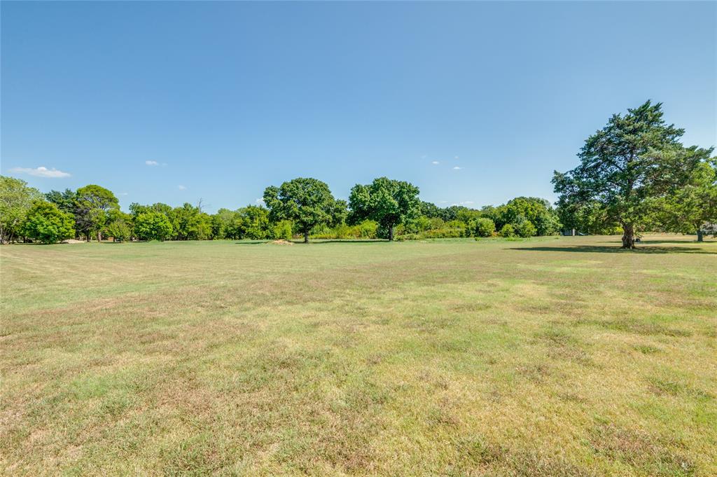 2120 W Sublett Road Property Photo 8