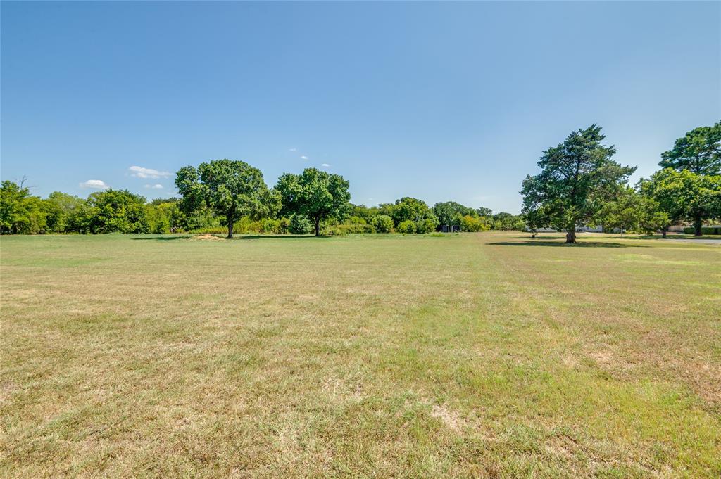 2120 W Sublett Road Property Photo 9