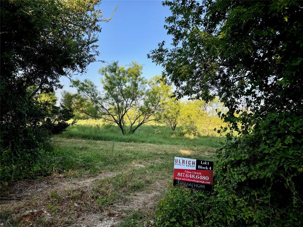 10640 County Road 1240 Property Photo 3