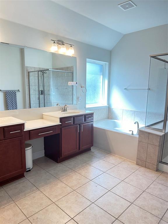 2100 Plamera Lane Property Photo 11