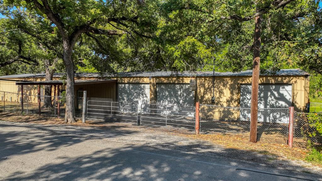 7899 Hanger Cutoff Road Property Photo 6