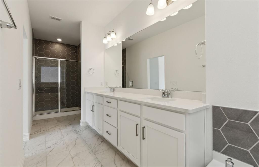 1209 Corleone Lane Property Photo 17
