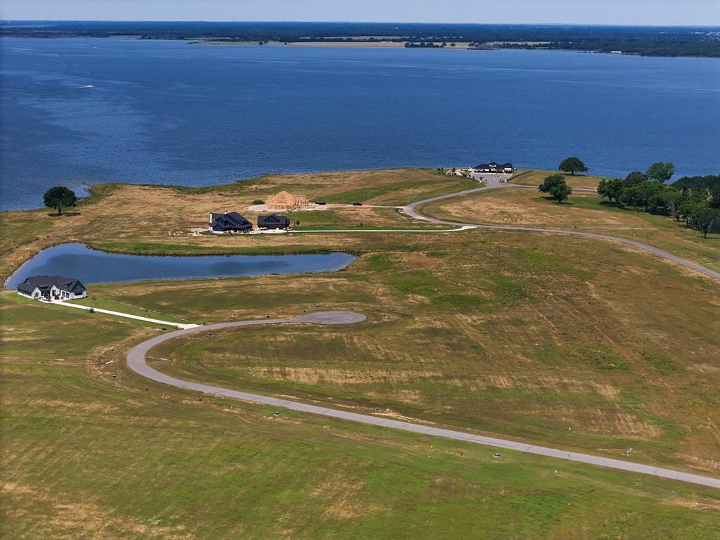 450 Sailview Court Property Photo 13
