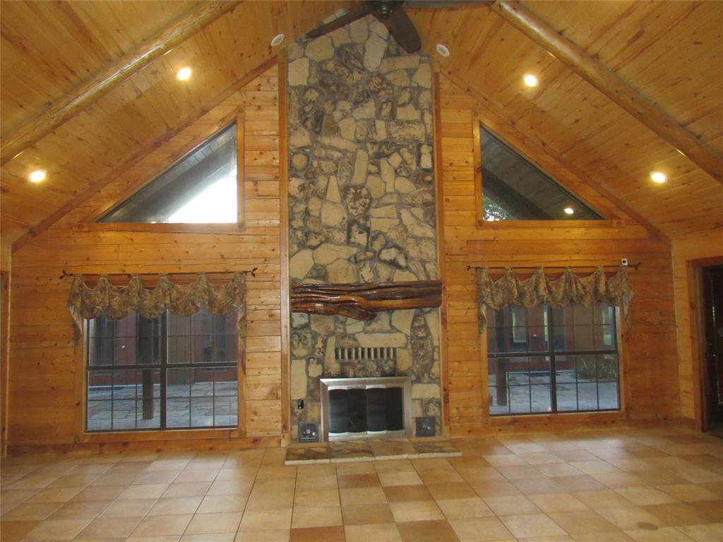 399 Tanglewood Trail Property Photo 10