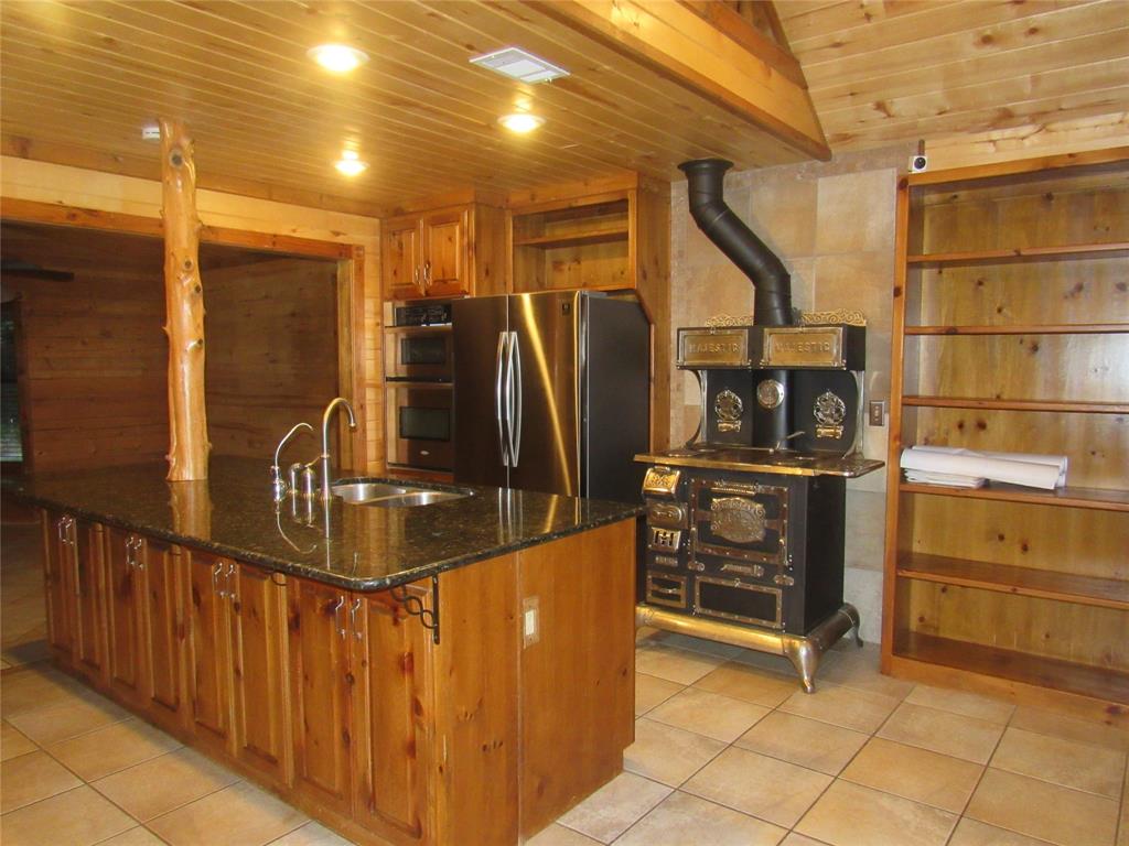 399 Tanglewood Trail Property Photo 14