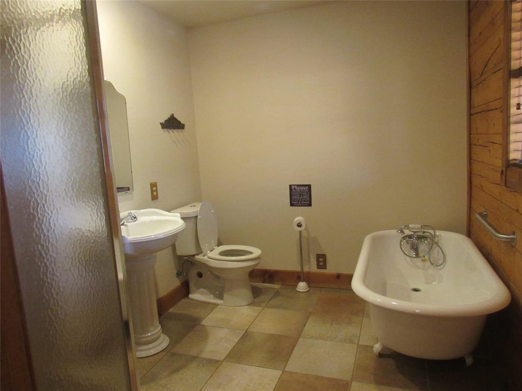 399 Tanglewood Trail Property Photo 16