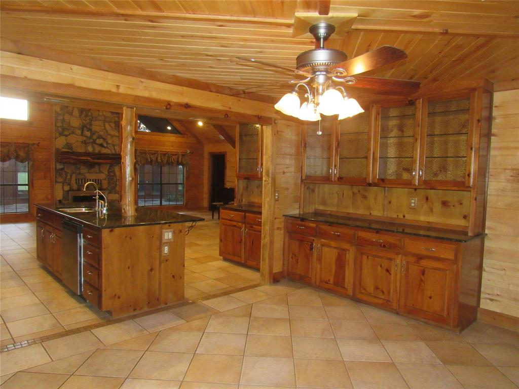 399 Tanglewood Trail Property Photo 17