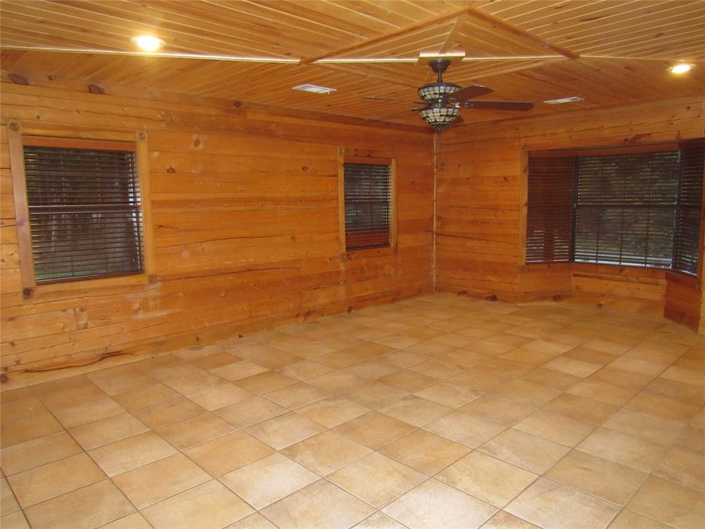 399 Tanglewood Trail Property Photo 20