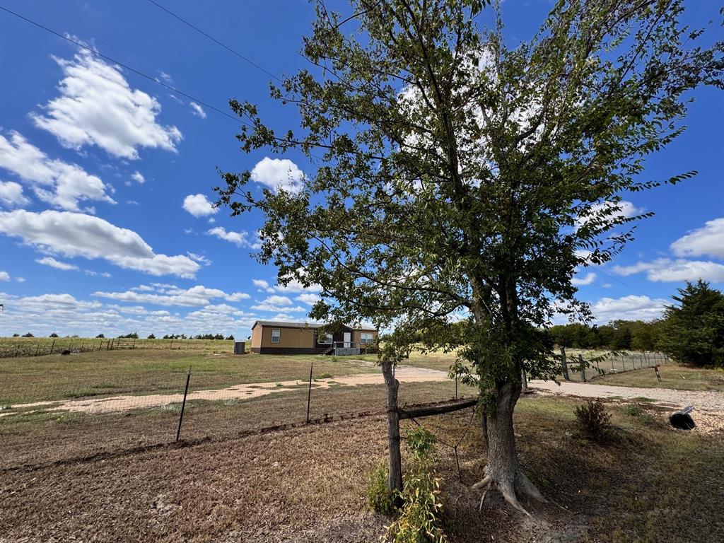 2497 County Road 3320 Property Photo 10