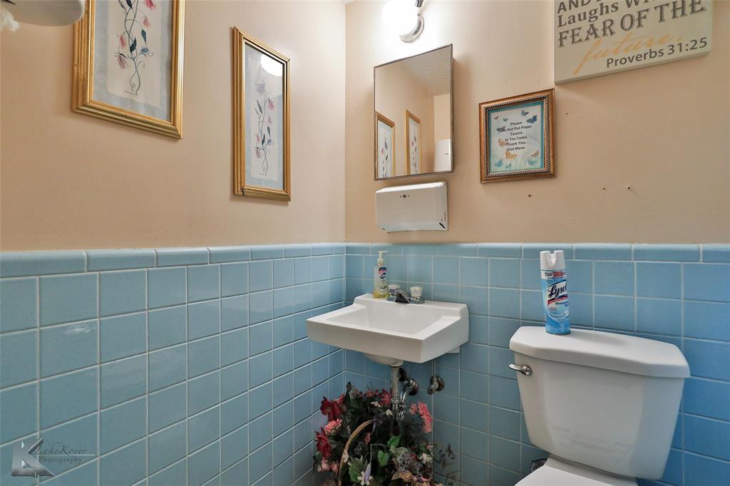 135 Shelton Street Property Photo 14