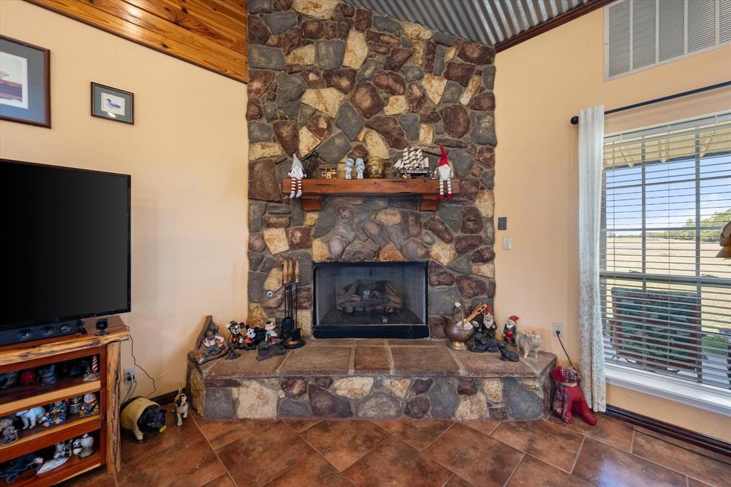 6415 County Road 2030 Property Photo 8