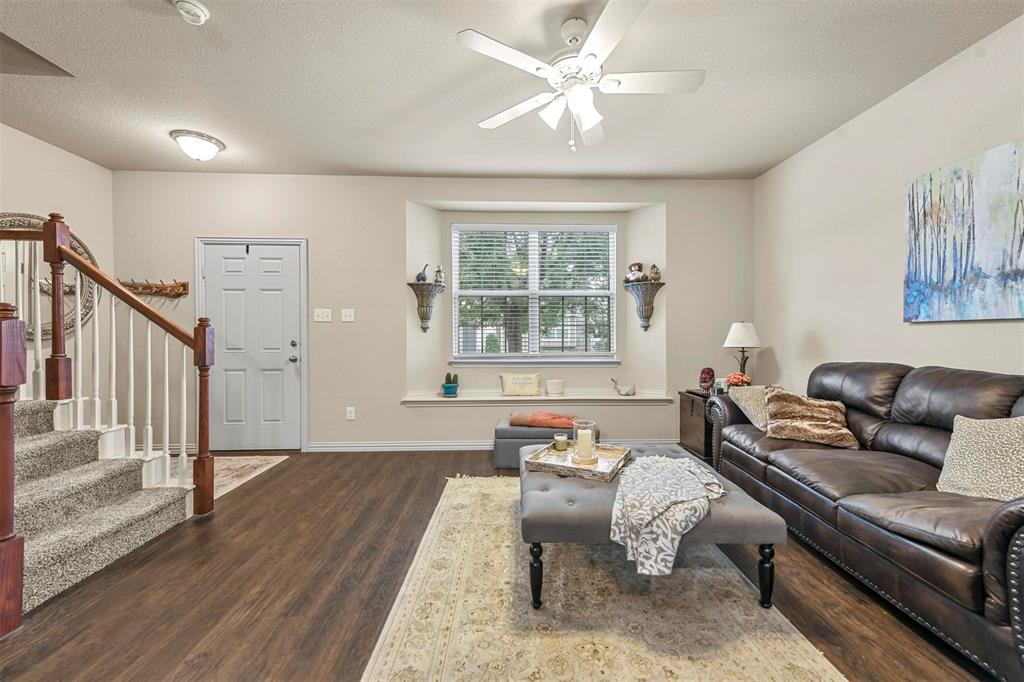 2988 Peyton Brook Drive Property Photo 5