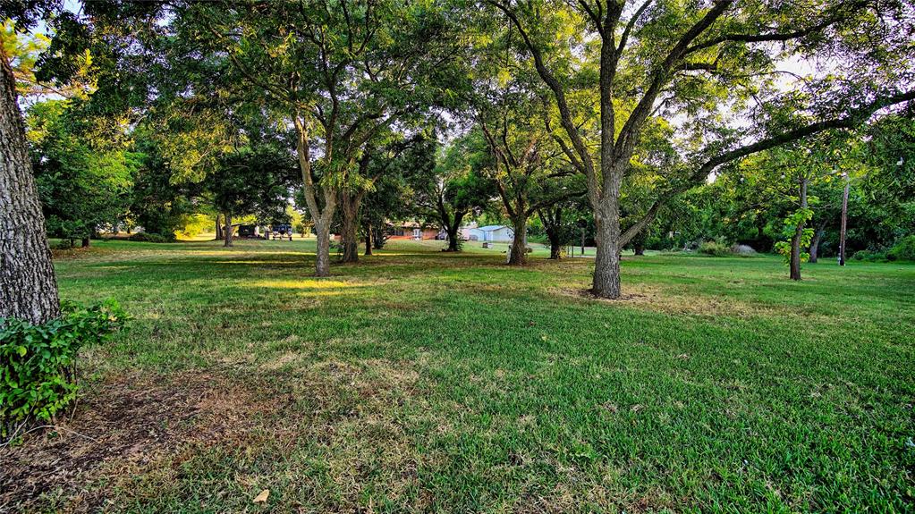 344 Oak Street Property Photo 7