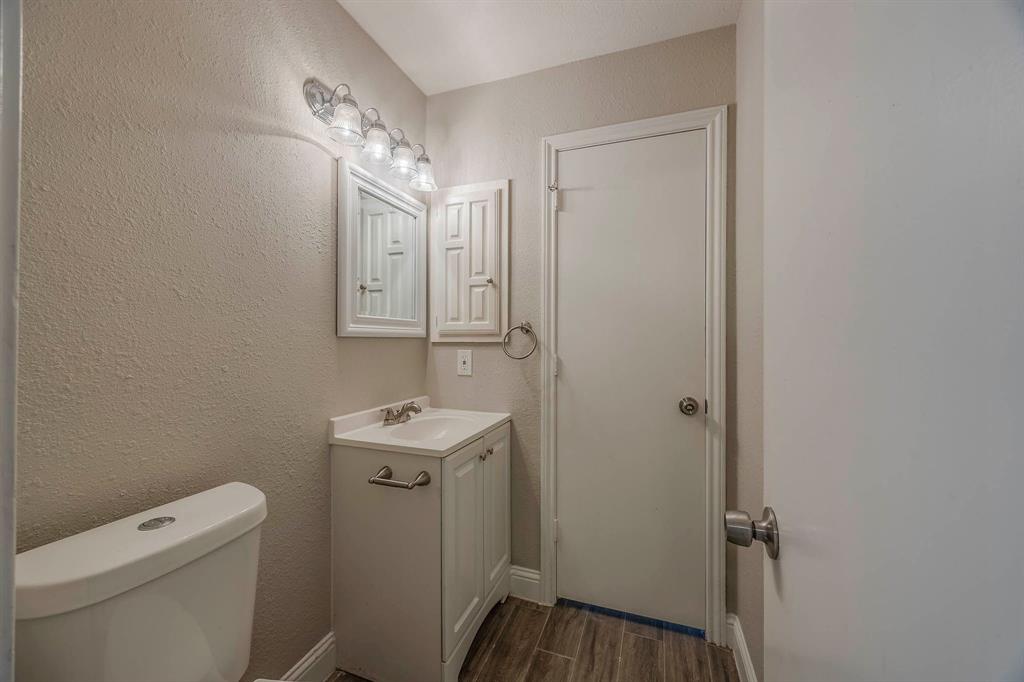 2804 Quail Ridge Drive Property Photo 24