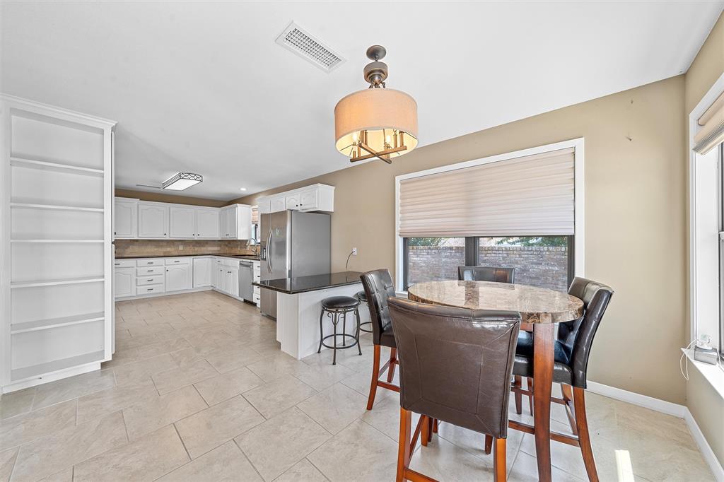 1505 Jane Lane Property Photo 8