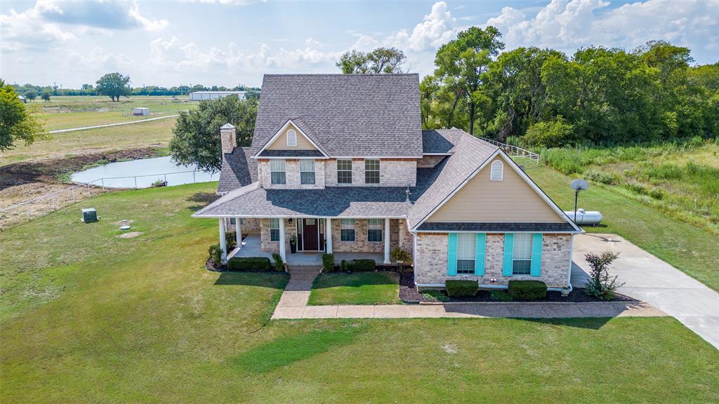 10200 Zipper Road Property Photo 1