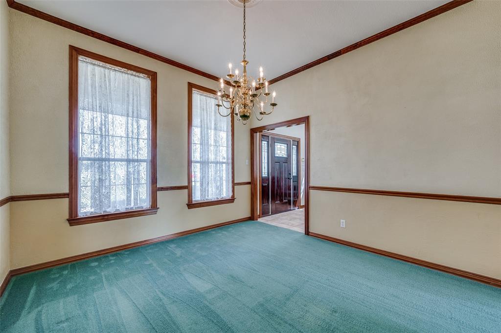 10200 Zipper Road Property Photo 23
