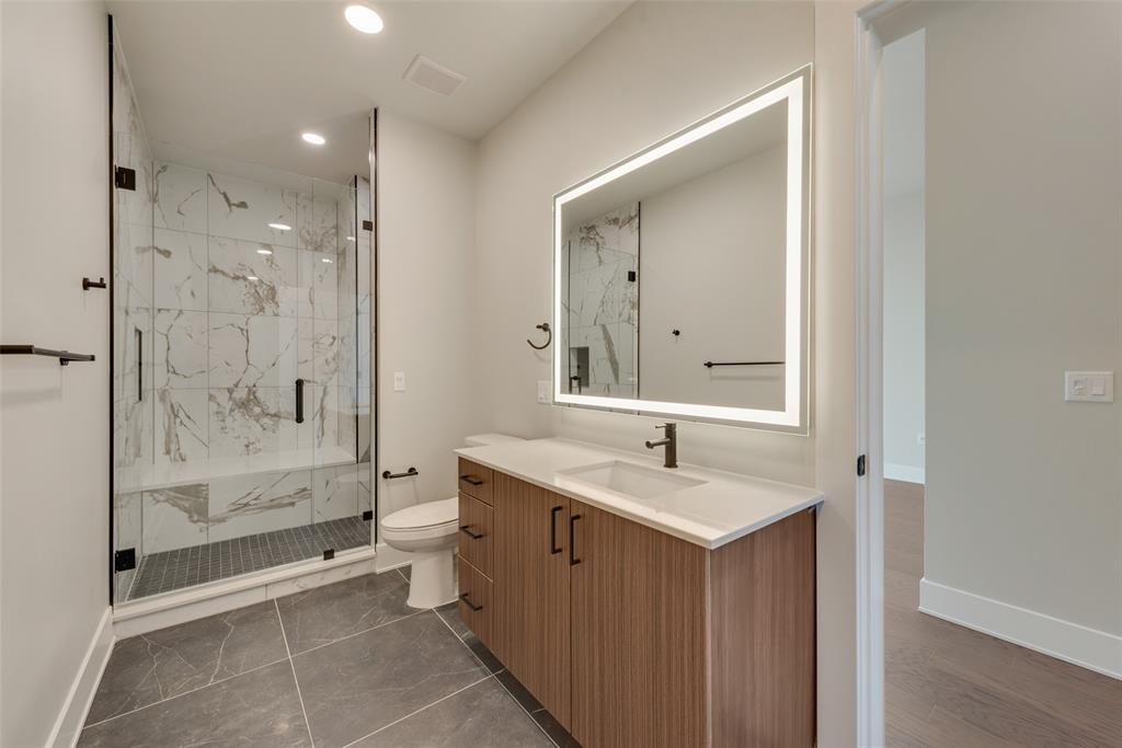 969 Commerce Street 2701 Property Photo 14