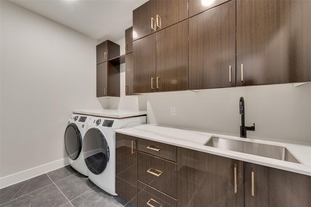 969 Commerce Street 2701 Property Photo 15