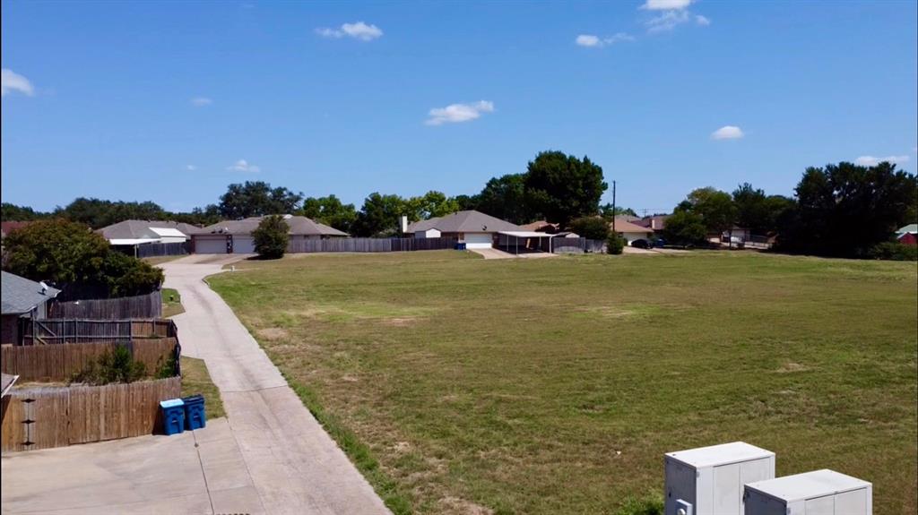 835 E Belt Line Road Property Photo 1