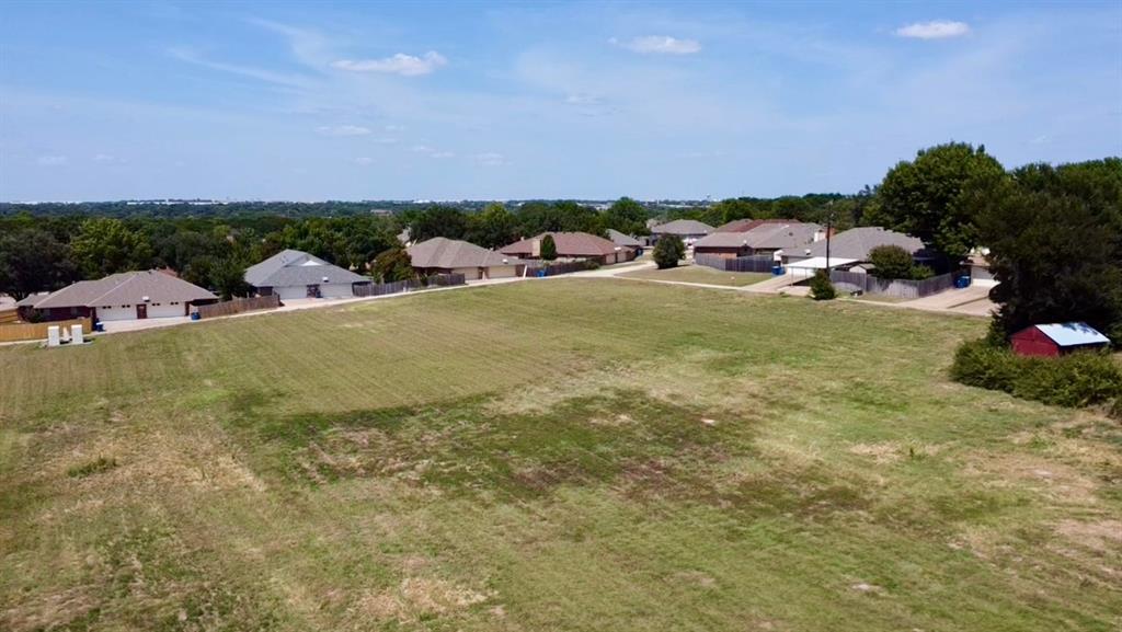835 E Belt Line Road Property Photo 4