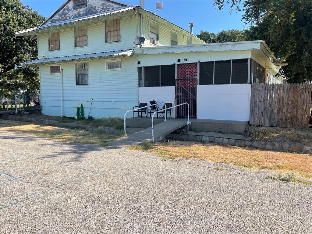 948 Ne Pegram Street Property Photo