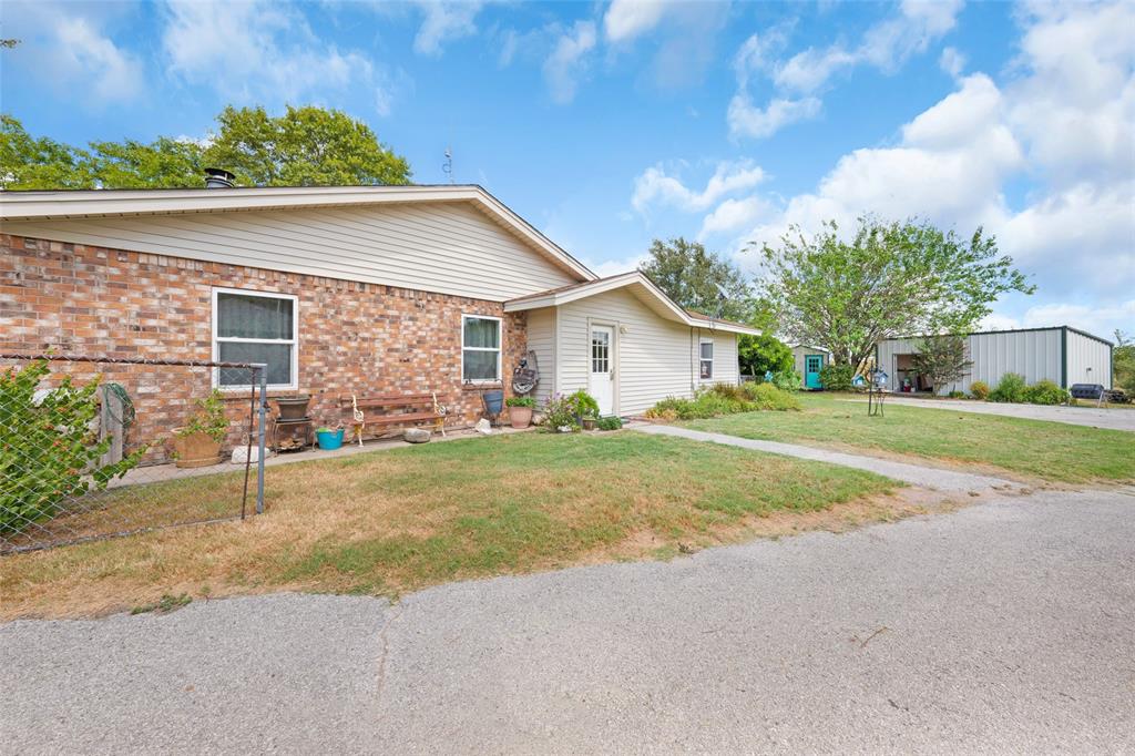 10803 Fm 1565 Property Photo