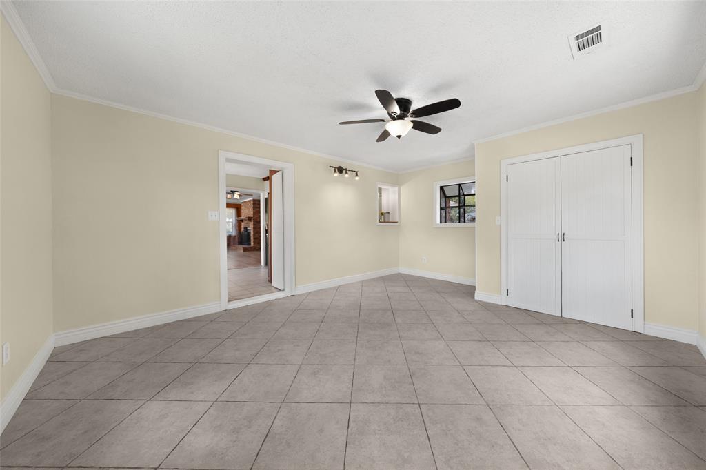 10803 Fm 1565 Property Photo 11