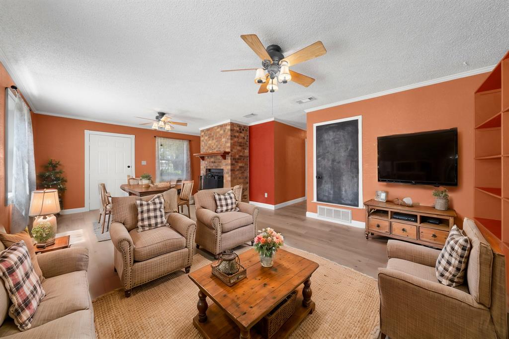 10803 Fm 1565 Property Photo 12