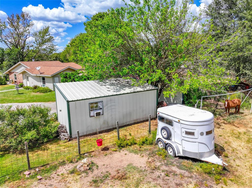 10803 Fm 1565 Property Photo 33