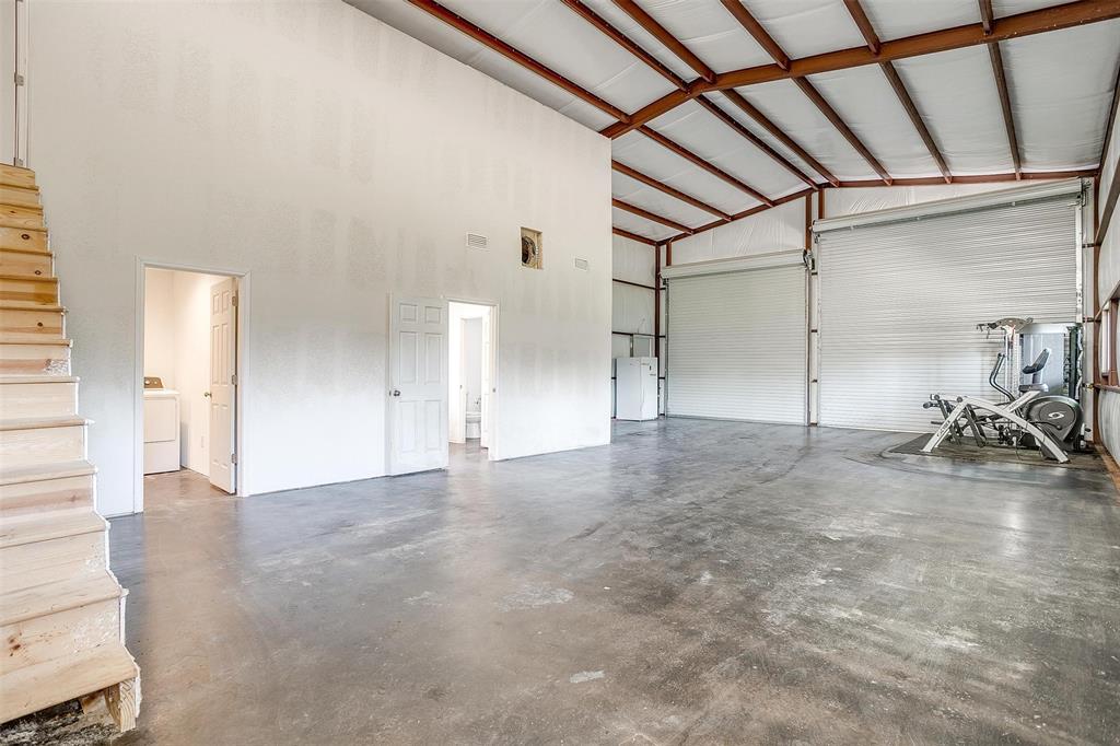 901 Remington Road Property Photo 13