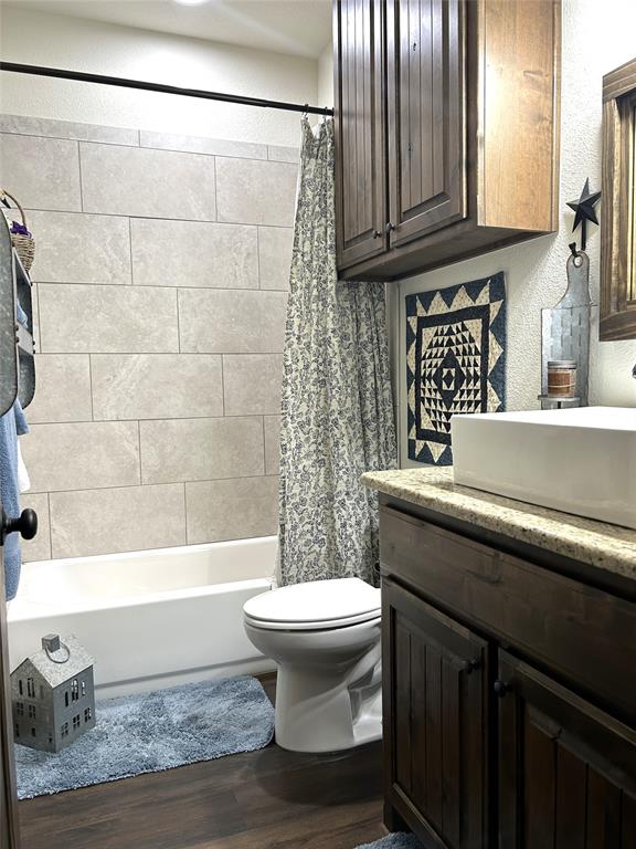 6031 County Road 401 Property Photo 16