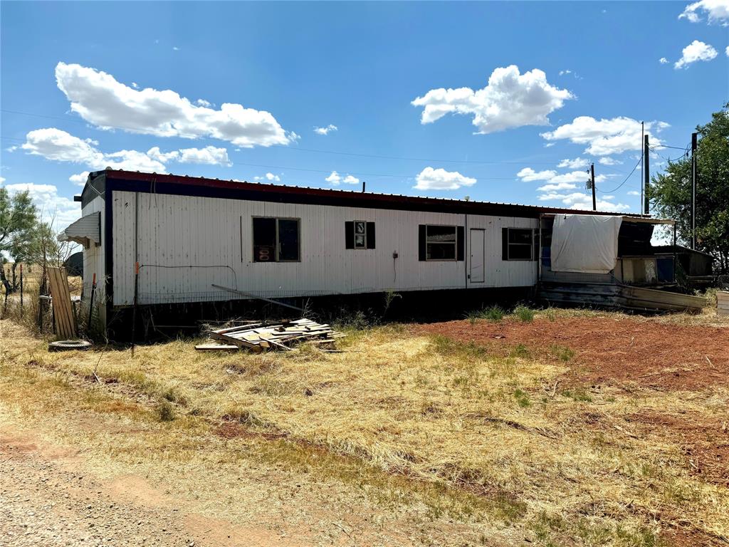 561 Shipman Road Property Photo