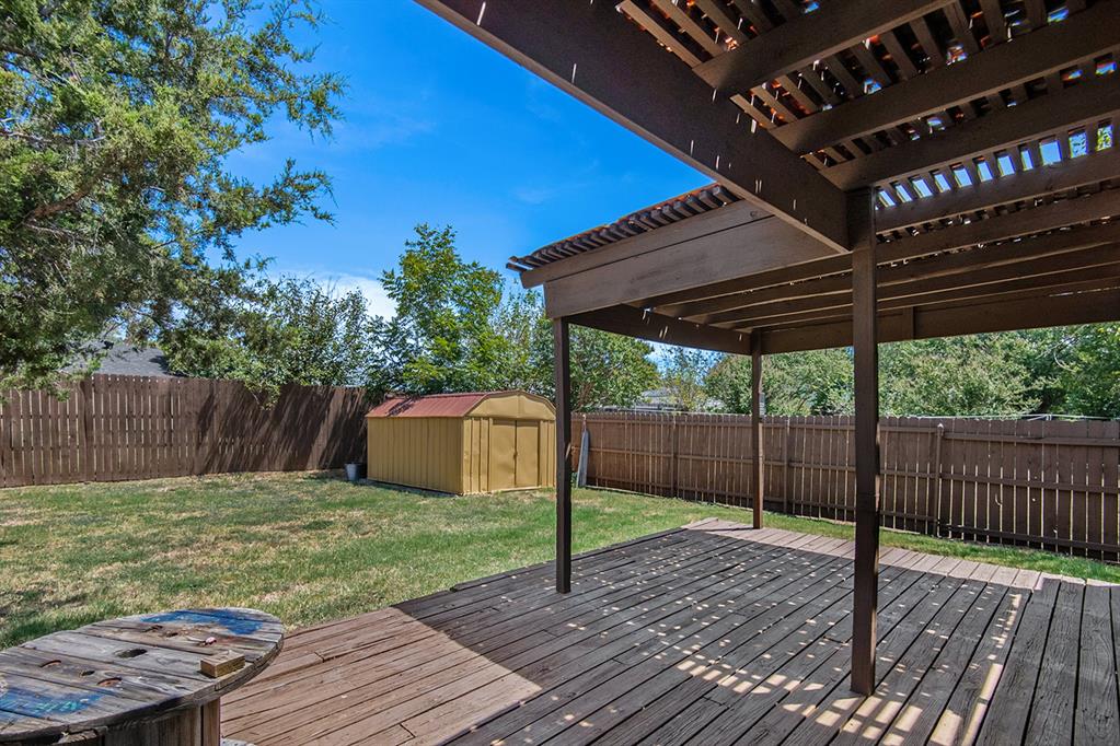 7320 Strawberry Way Property Photo 21